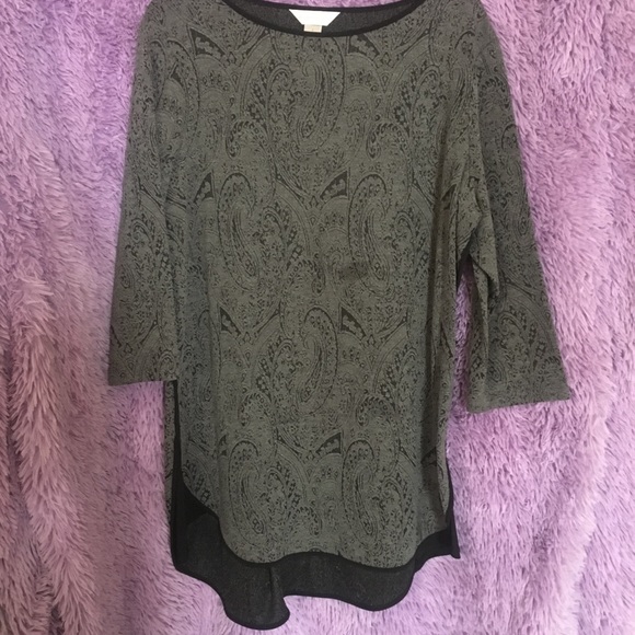 Top - Picture 2 of 5